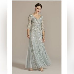 Oleg Cassini Light Blue Sequin Beaded Detail 3/4
Sleeve Dress